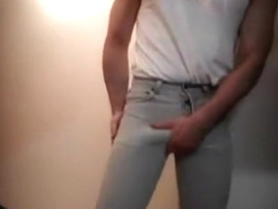 Taut Jeans Bulge