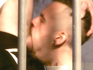 Prison stud ridden bareback in cell