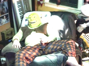 Shrek Cosplay